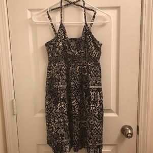 4/$15 Ecote Crossback Dress NWT